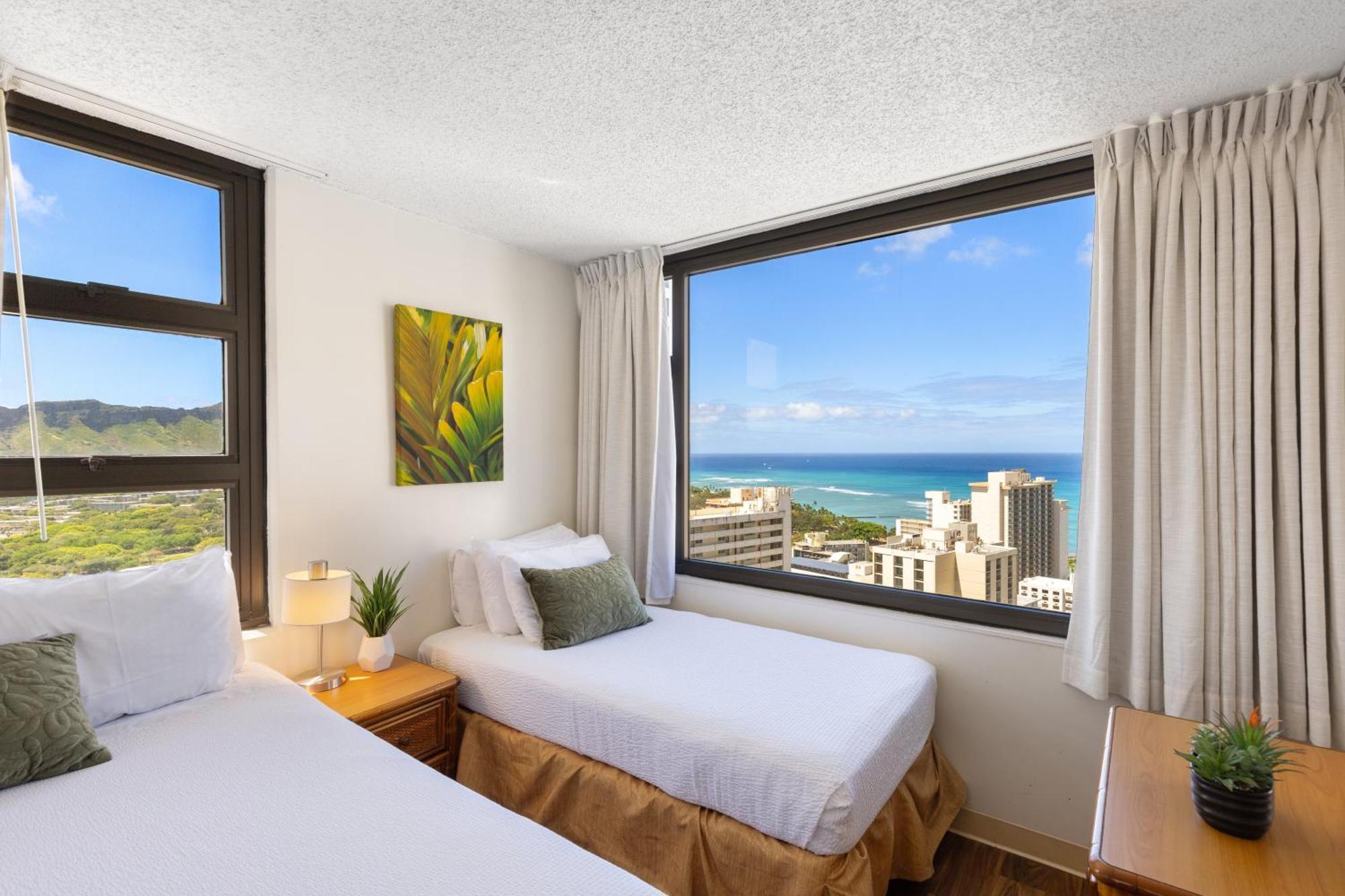 Beautifully Renovated 32Nd Floor Deluxe Ocean View Waikiki Condo Condo Honolulu Ngoại thất bức ảnh