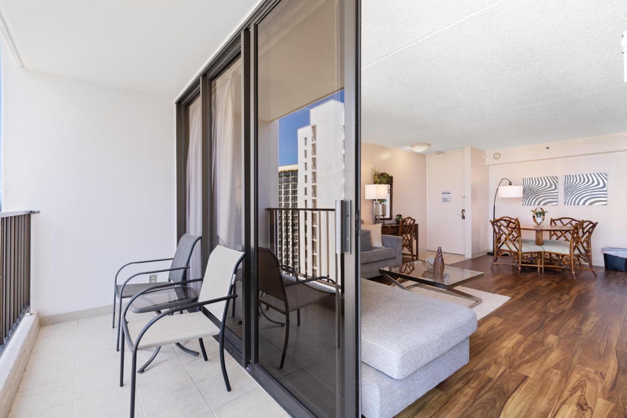 Beautifully Renovated 32Nd Floor Deluxe Ocean View Waikiki Condo Condo Honolulu Ngoại thất bức ảnh