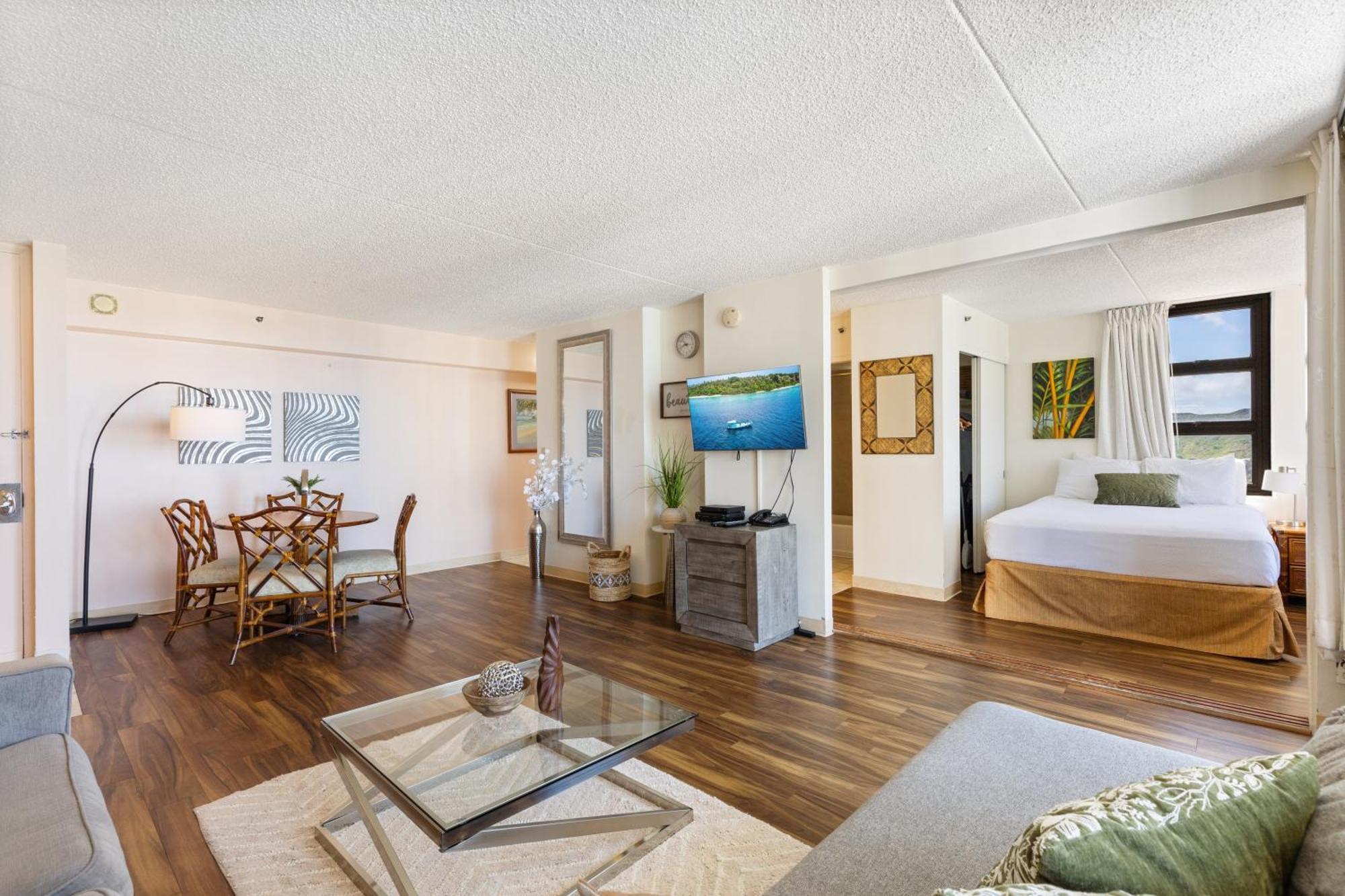 Beautifully Renovated 32Nd Floor Deluxe Ocean View Waikiki Condo Condo Honolulu Ngoại thất bức ảnh