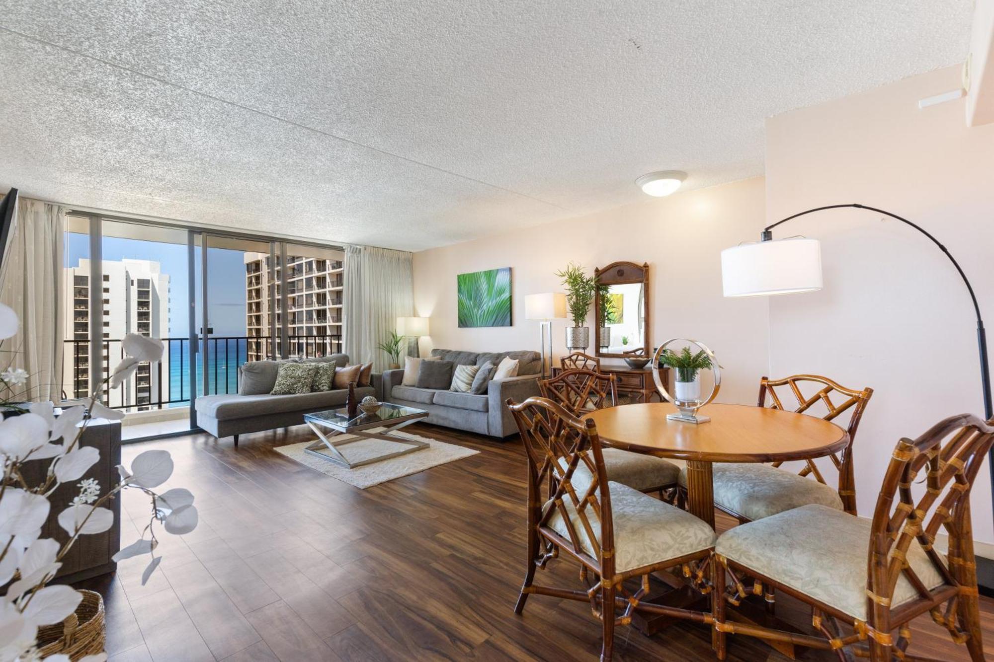 Beautifully Renovated 32Nd Floor Deluxe Ocean View Waikiki Condo Condo Honolulu Ngoại thất bức ảnh